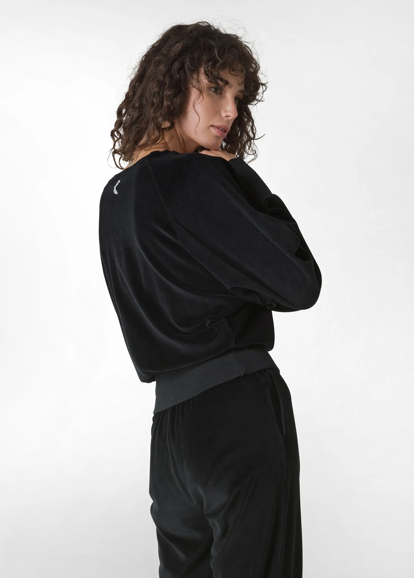 New DEHA Chenille Lounge Sweatshirt Black