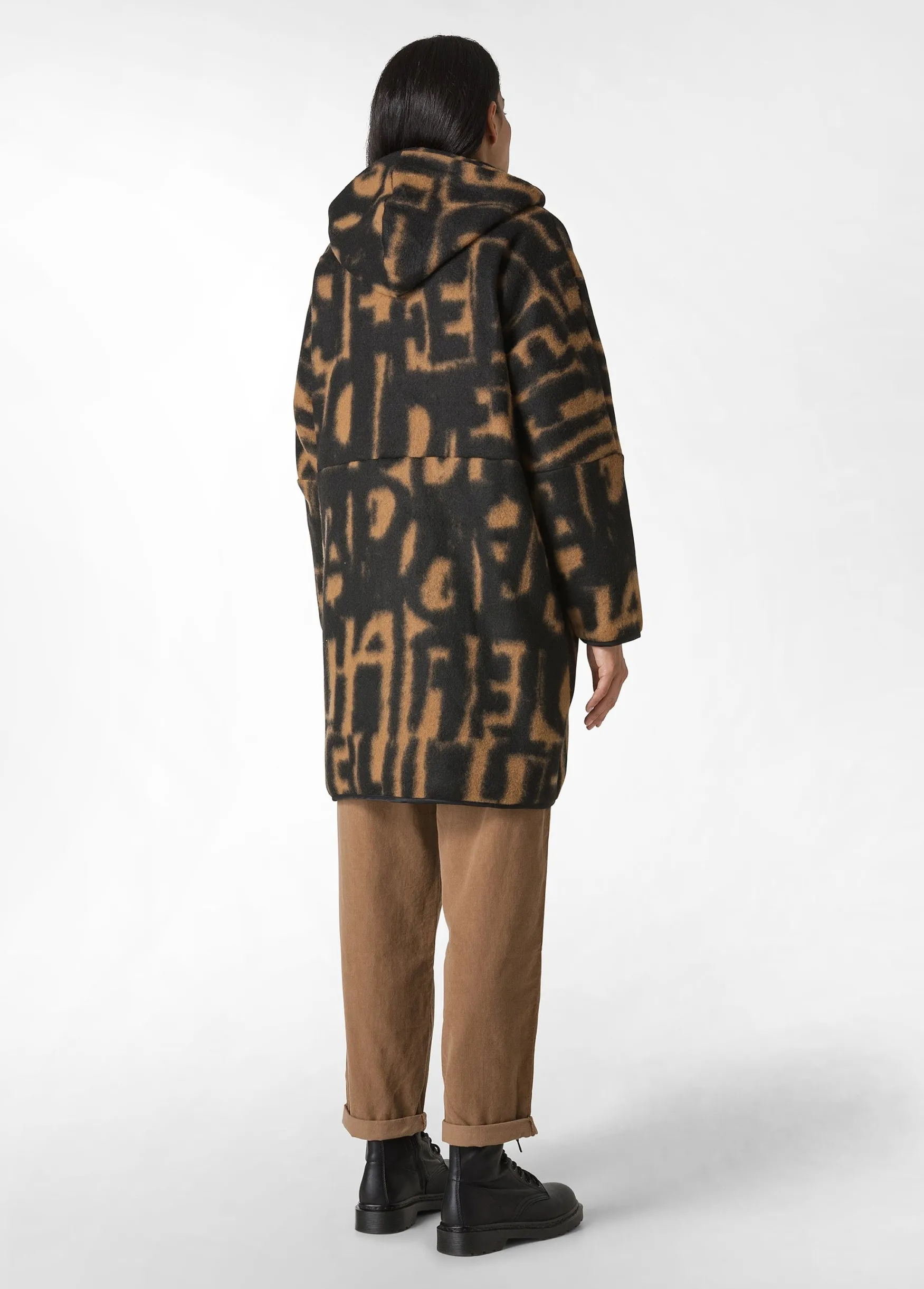 New DEHA Lettering Wooly Coat Brown Biscuit Brown