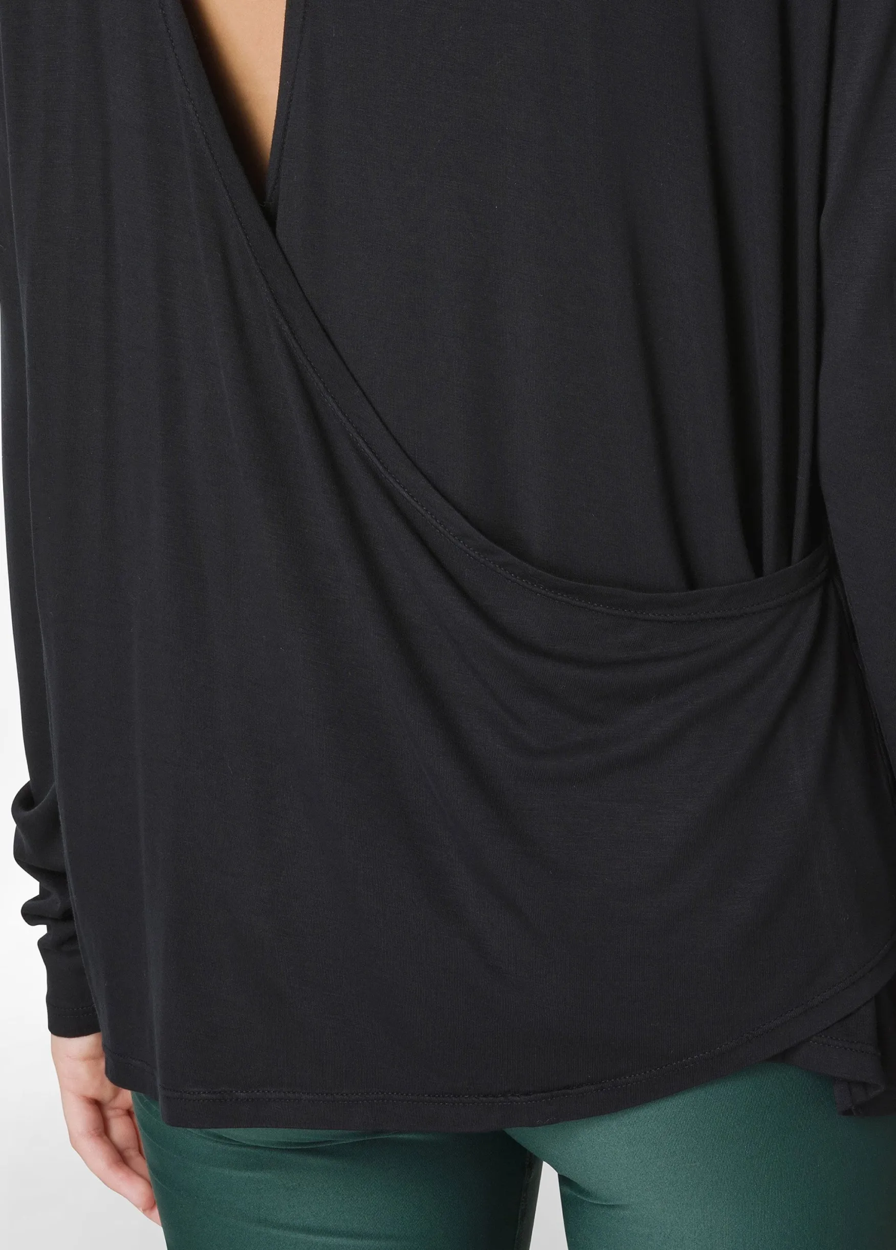Best DEHA Yoga Long Sleeve T-Shirt Black